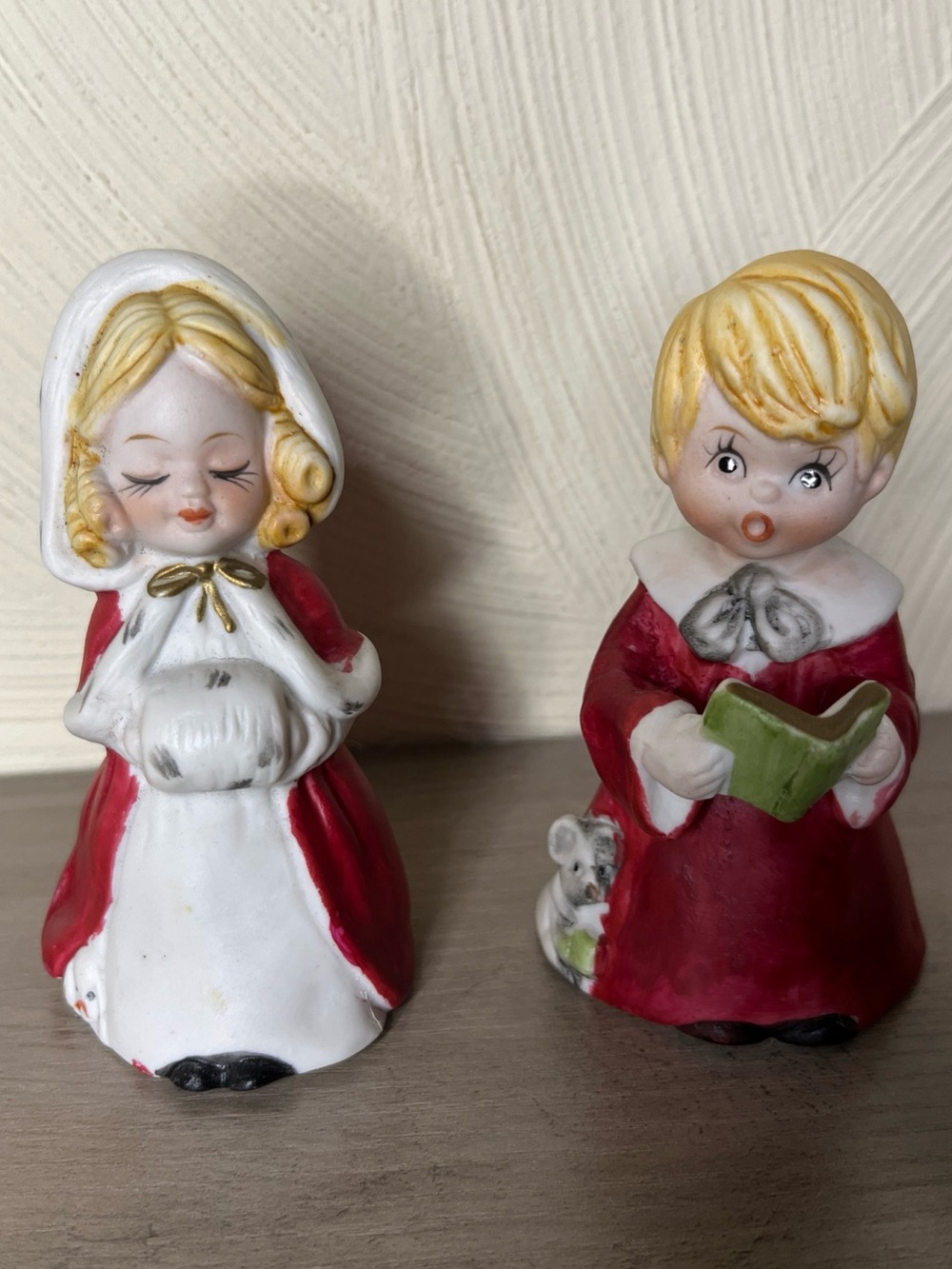 Vintage Hand-Painted Ceramic Bell Carolers Pair in Red and White
